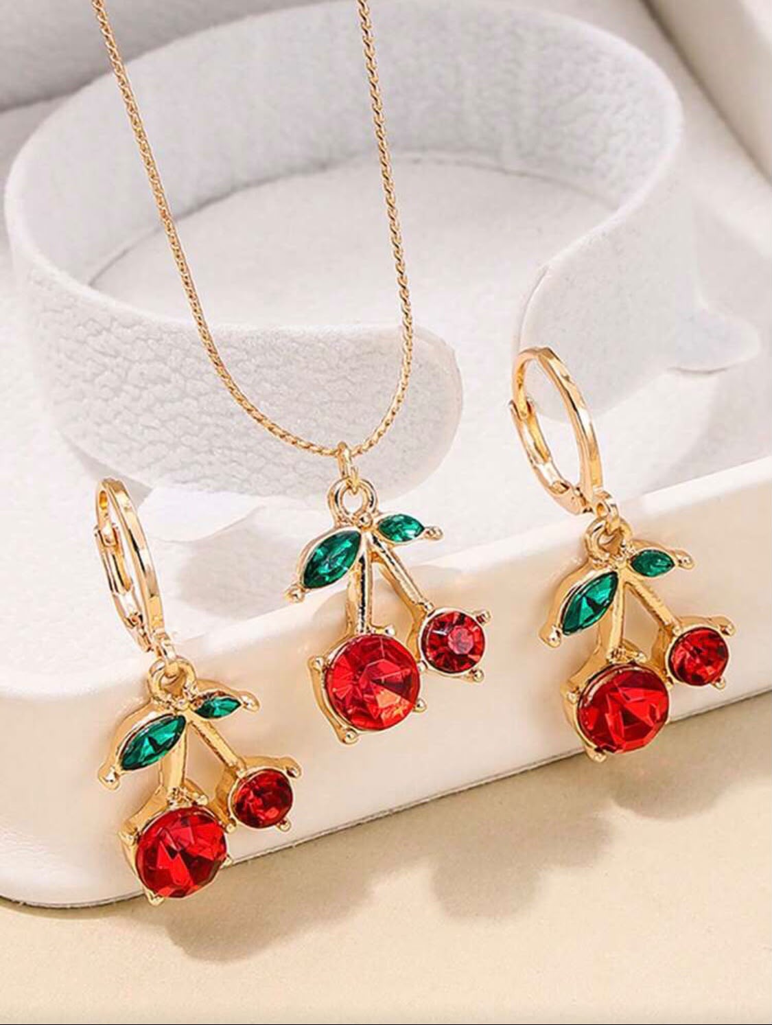 Sweet Cherry Charm