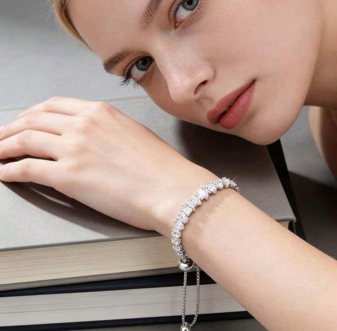 Round Crystal Tennis Bracelet