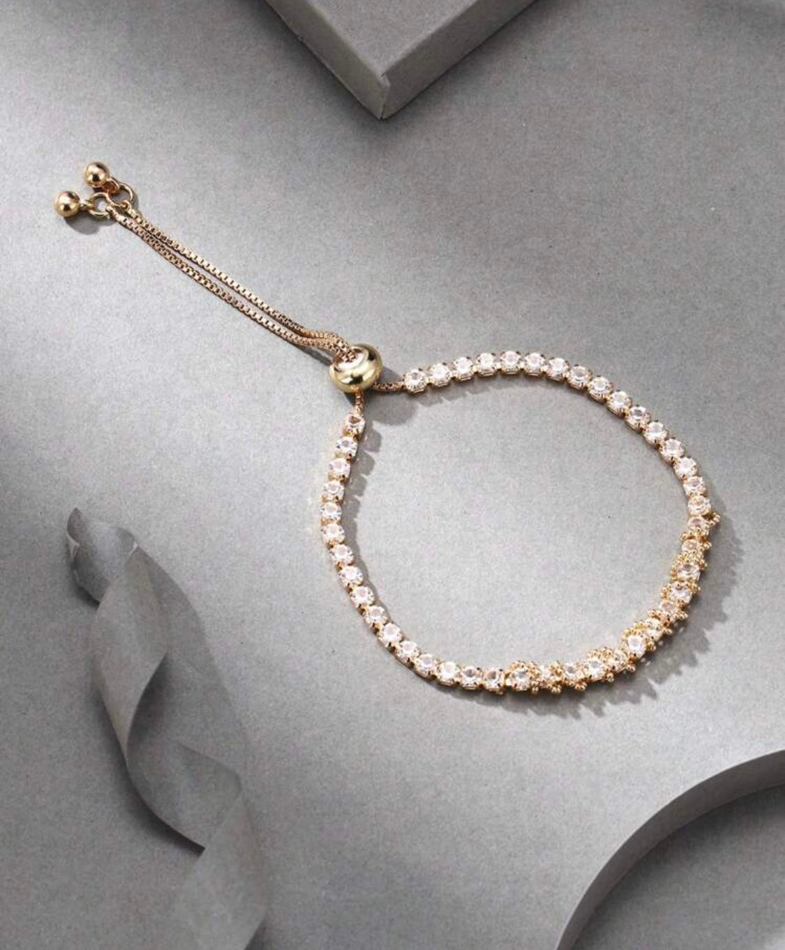 Round Crystal Tennis Bracelet