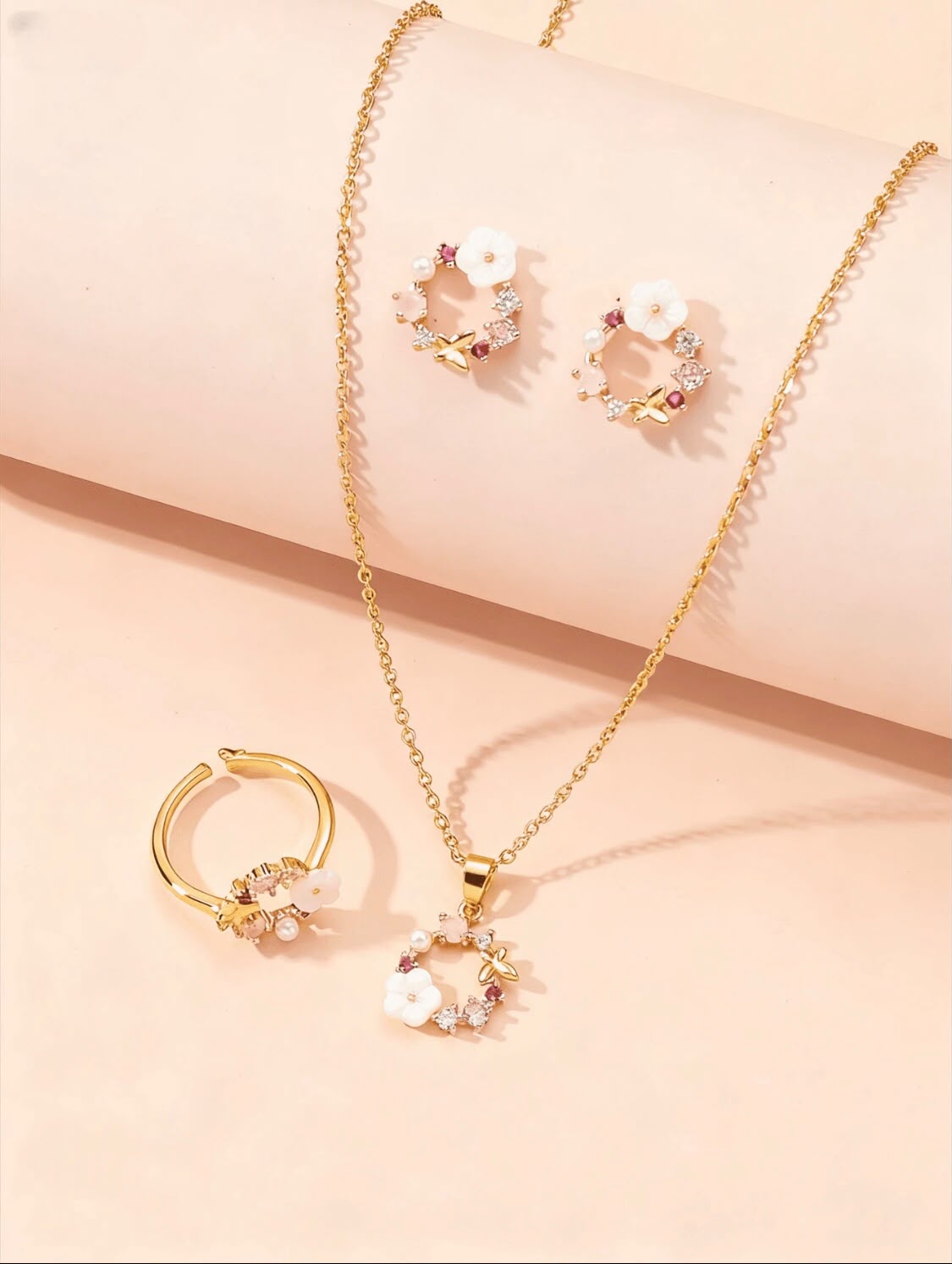 Rose Gold Floral Wreath 3-Piece Jewelry Set