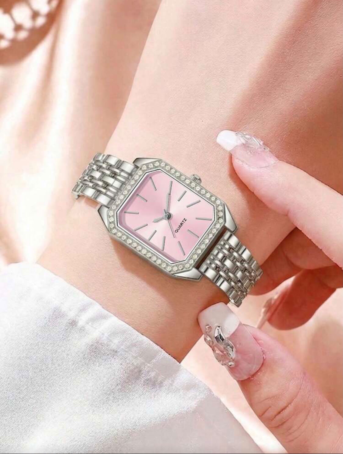 Elegant Rhinestone Quartz Wrist Watch – Stainless Steel Strap for Women
